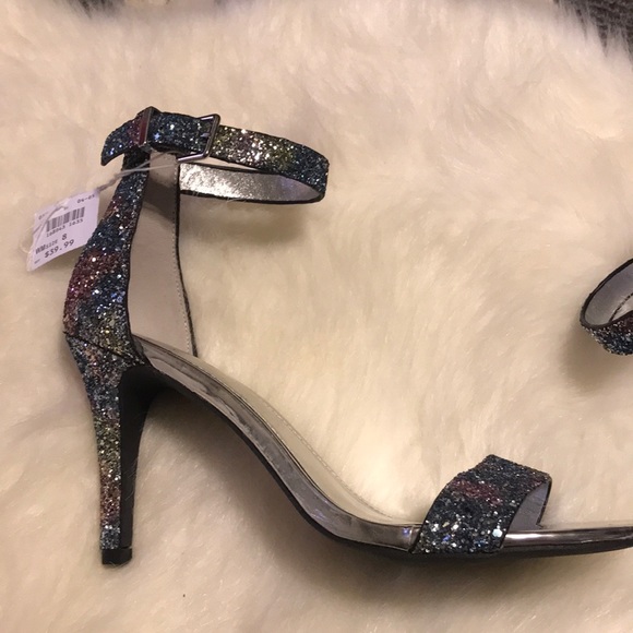 New sparkly heels - Picture 2 of 4